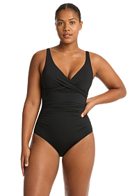 Купальник Sea Level Essentials Cross Front Multifit One Piece Black