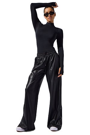 Брюки Heroine Sport Cara Leather Pants Black - MixBikini