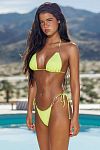 Лиф Beach Bunny Moana Triangle Top - Charteuse - MixBikini